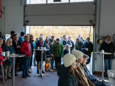 Versammlung im Dörpshuus