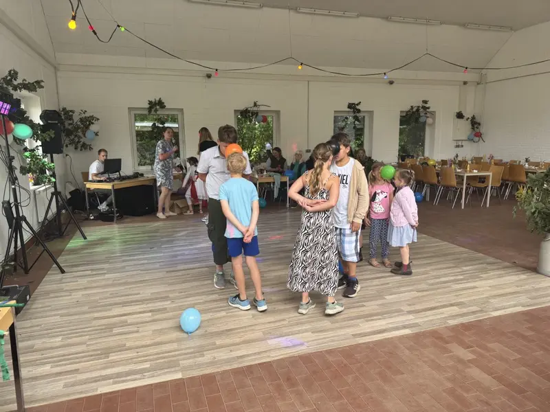 Kindertanz: Luftballontanz